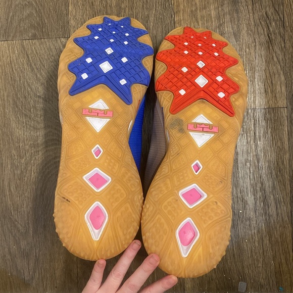 Nike LeBron 18 Low x Space Jam Wile E. x Roadrunner 2021 size 16 - Picture 9 of 9